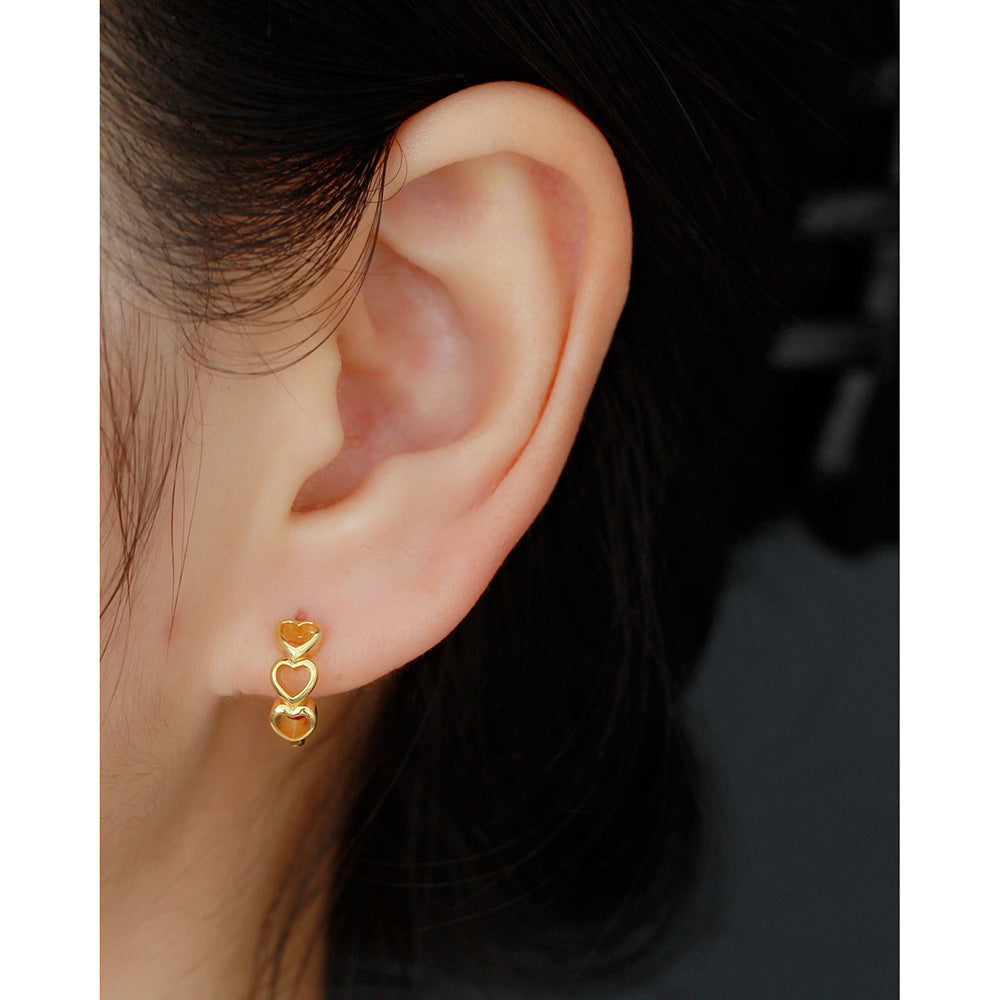 Minimalist Heart-Shaped S925 Sterling Silver Stud Earrings with Plated Finish for Women