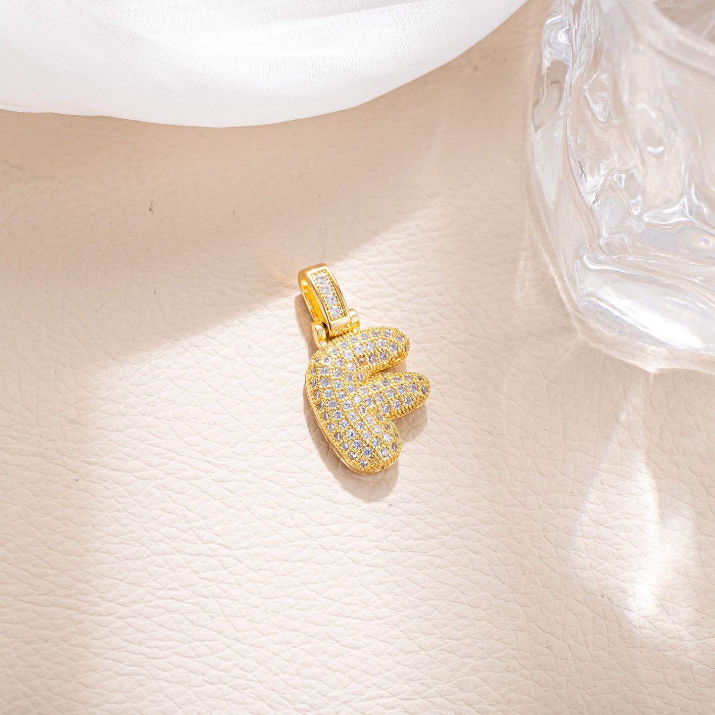 Minimalist Hip-hop Micro Inlaid Cubic Zirconia Letter Brass Pendant Necklace