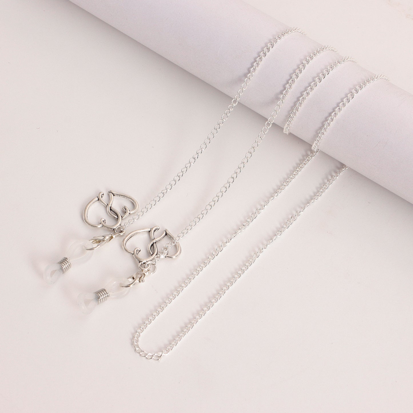 Heart Shaped Alloy Mask Chain and Eyeglass Holder