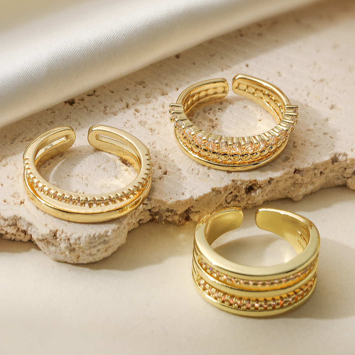 Minimalist Geometric Open Ring Micro-Set Zircon 18K Gold Plated Copper Fashion Jewelry for Women