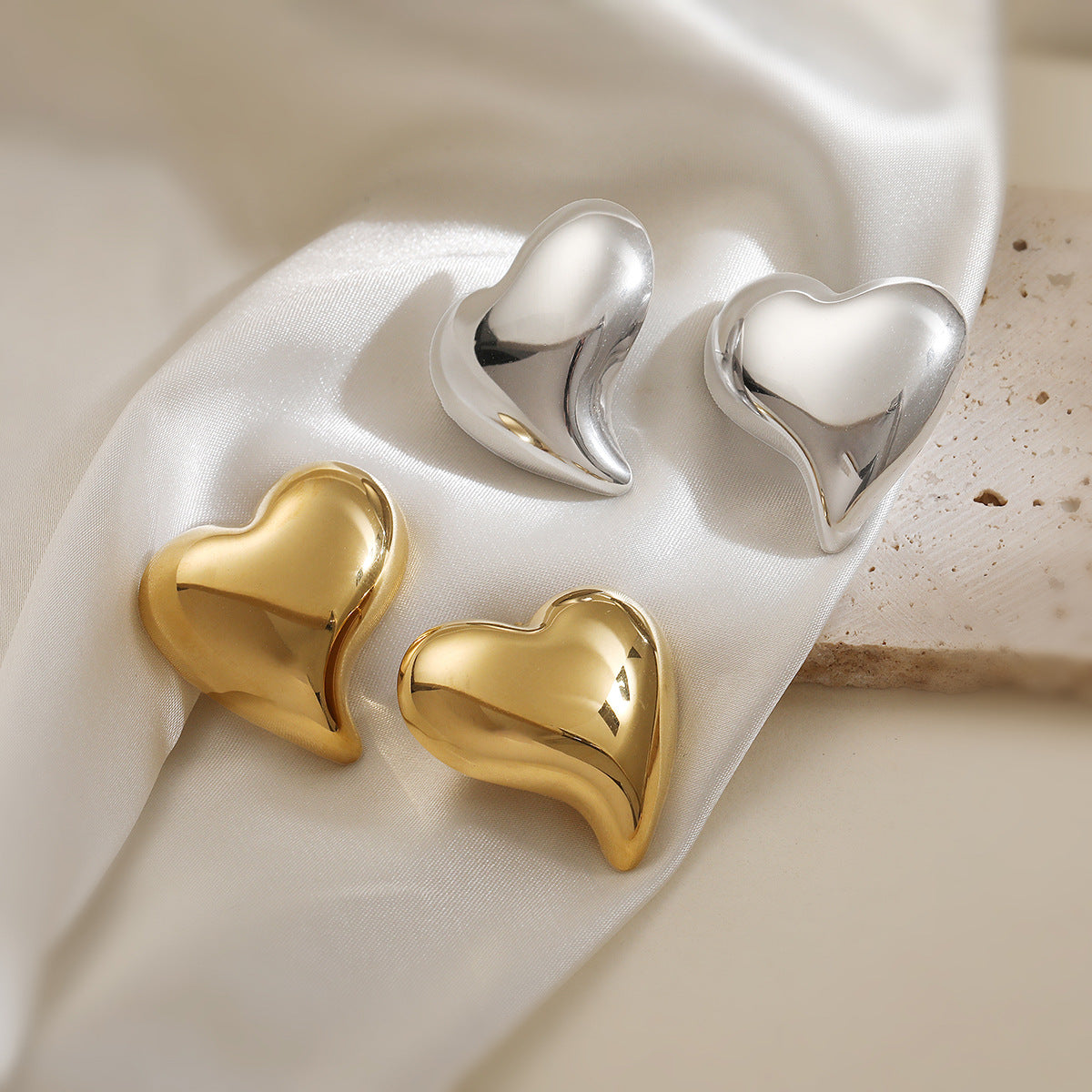 Minimalist Heart-Shaped Stainless Steel Earrings with 18K Gold Plating for Women