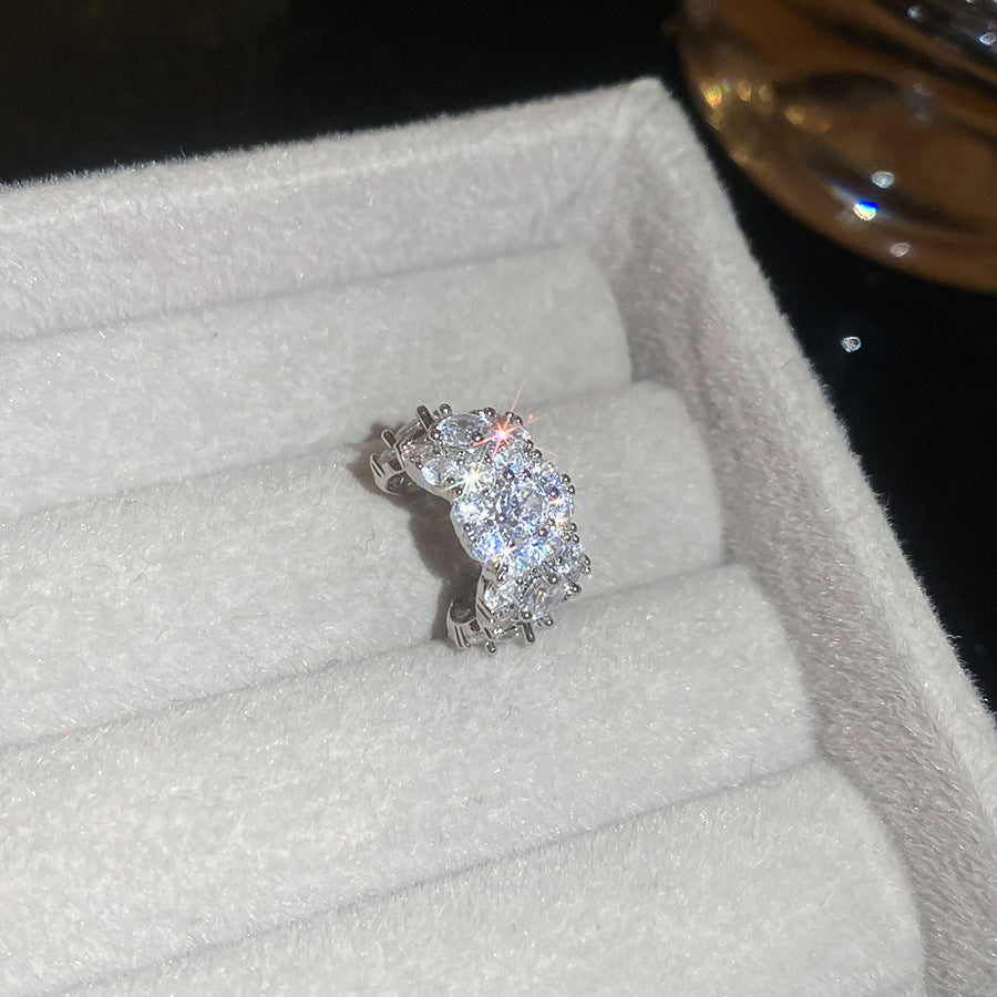 Orecchini a clip per donna minimalisti in zircone brillante rotondi a forma geometrica in rame, accessorio di lusso alla moda