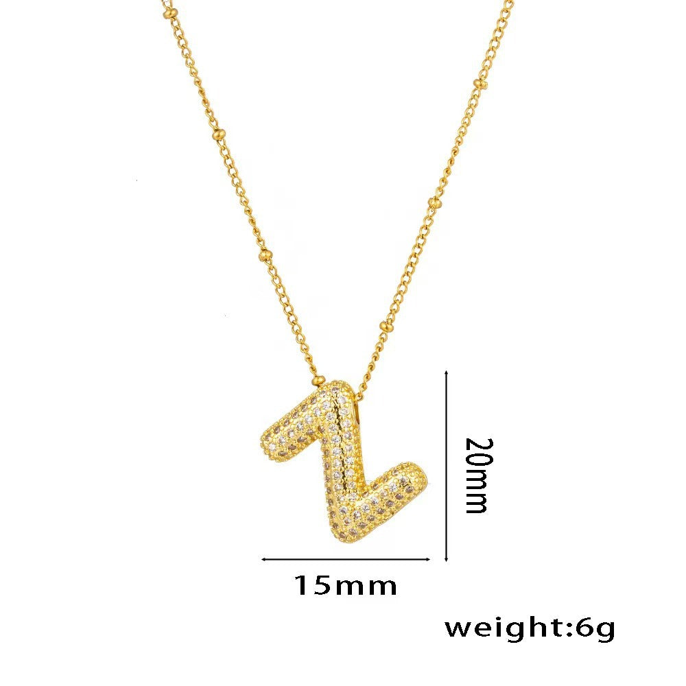 Collana con ciondolo a lettera in zirconi micro-pavé placcato oro 18 carati, catena di perline in acciaio inossidabile/acciaio al titanio, gioielli unisex alla moda per pendolari
