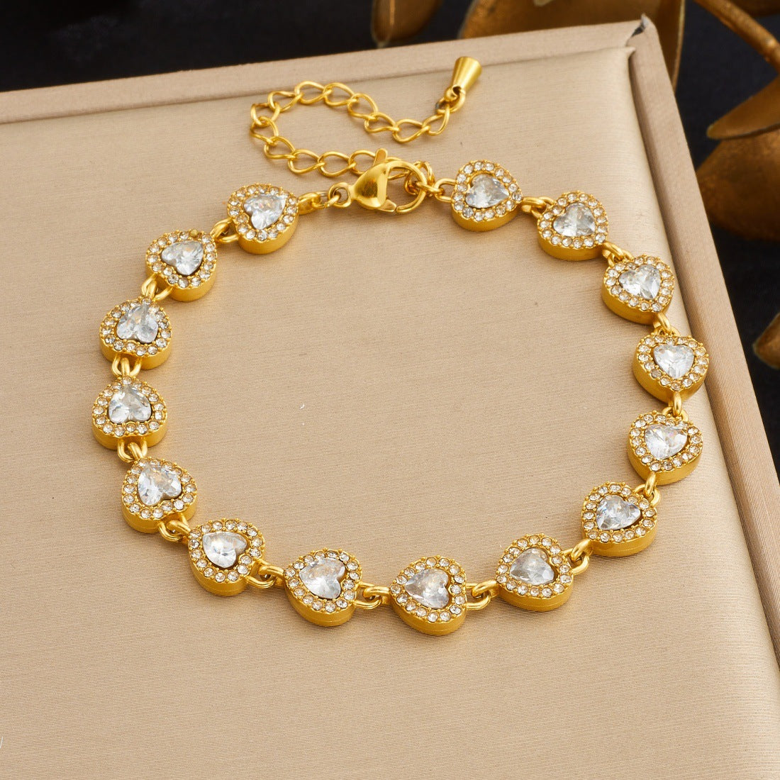 Elegant Business Gold Plated Stainless Steel Heart Geometric Cubic Zirconia Bracelet for Women
