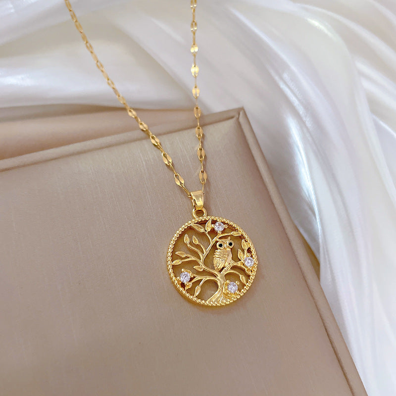 Collar con colgante de rama de búho de acero de titanio de lujo para mujer con incrustaciones de diamantes de imitación, diseño geométrico, delicada cadena de clavícula