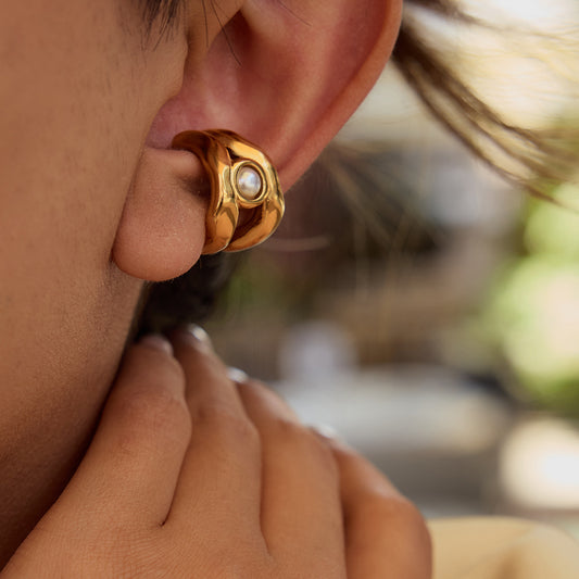 Elegant Geometric Pearl Inlay Stainless Steel Clip-On Earrings for Women