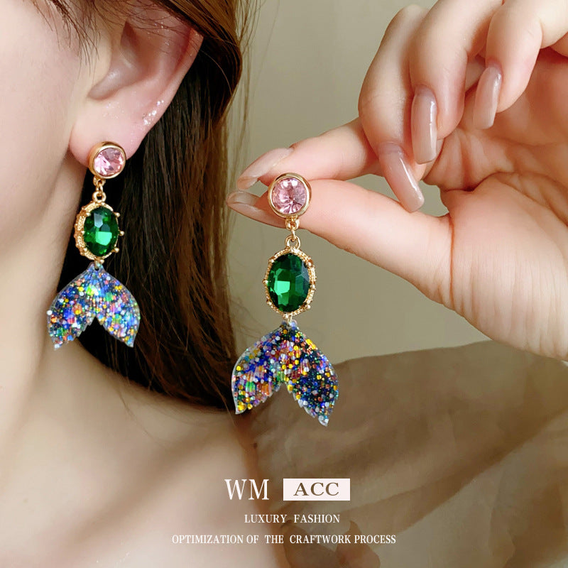 Vintage-Style Fish Tail Earrings with Rhinestone Inlay in Alloy with Plated Steel Posts for Women