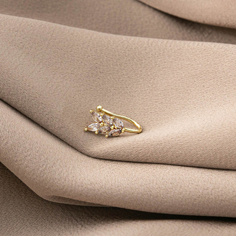 Minimalist Geometric U-Shaped Nose Clip Brass 18K Gold Plated Cubic Zirconia Adjustable Charm Bar
