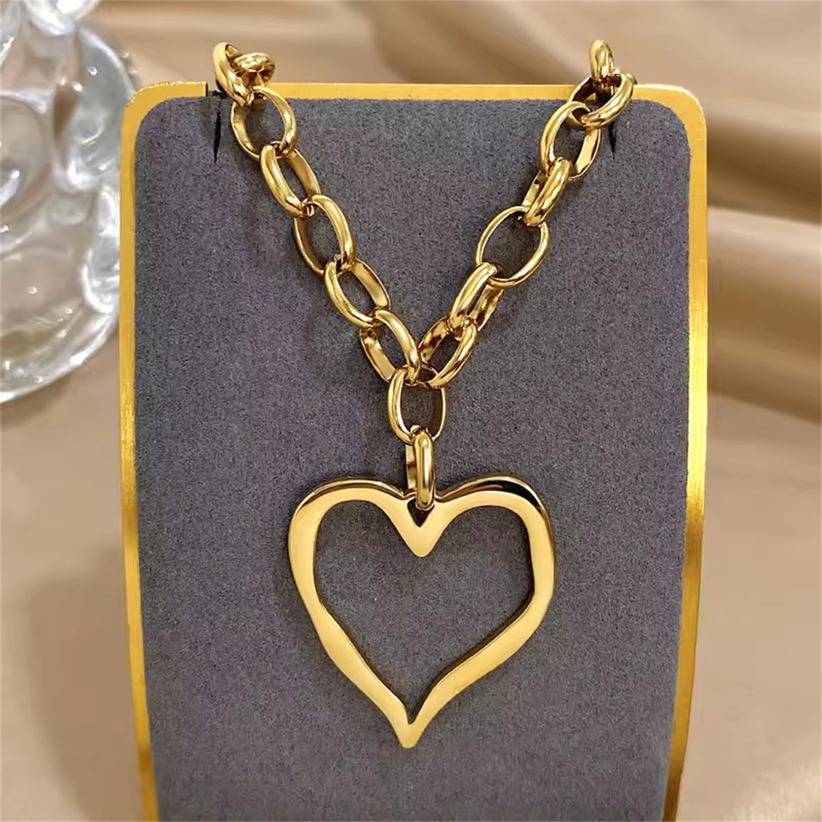 Vintage Oversized Hollow Heart-Shaped Stainless Steel Thick Sweater Necklace with Plated Finish for Women and Men