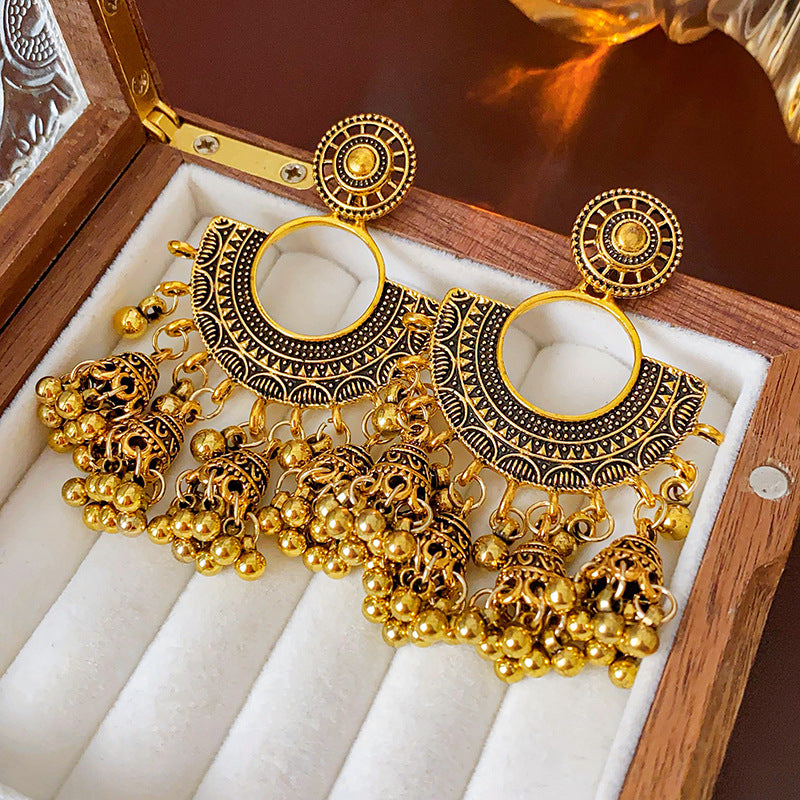 Vintage Style Fan-Shaped Lantern Pendant Dangle Earrings with Silver-Plated Alloy and Stainless Steel Posts for Women