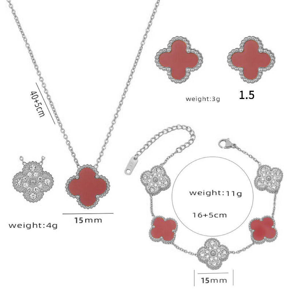 Bracciale Donna Lusso Stile Quadrifoglio in Acciaio al Titanio con Strass e Intarsio in Concha