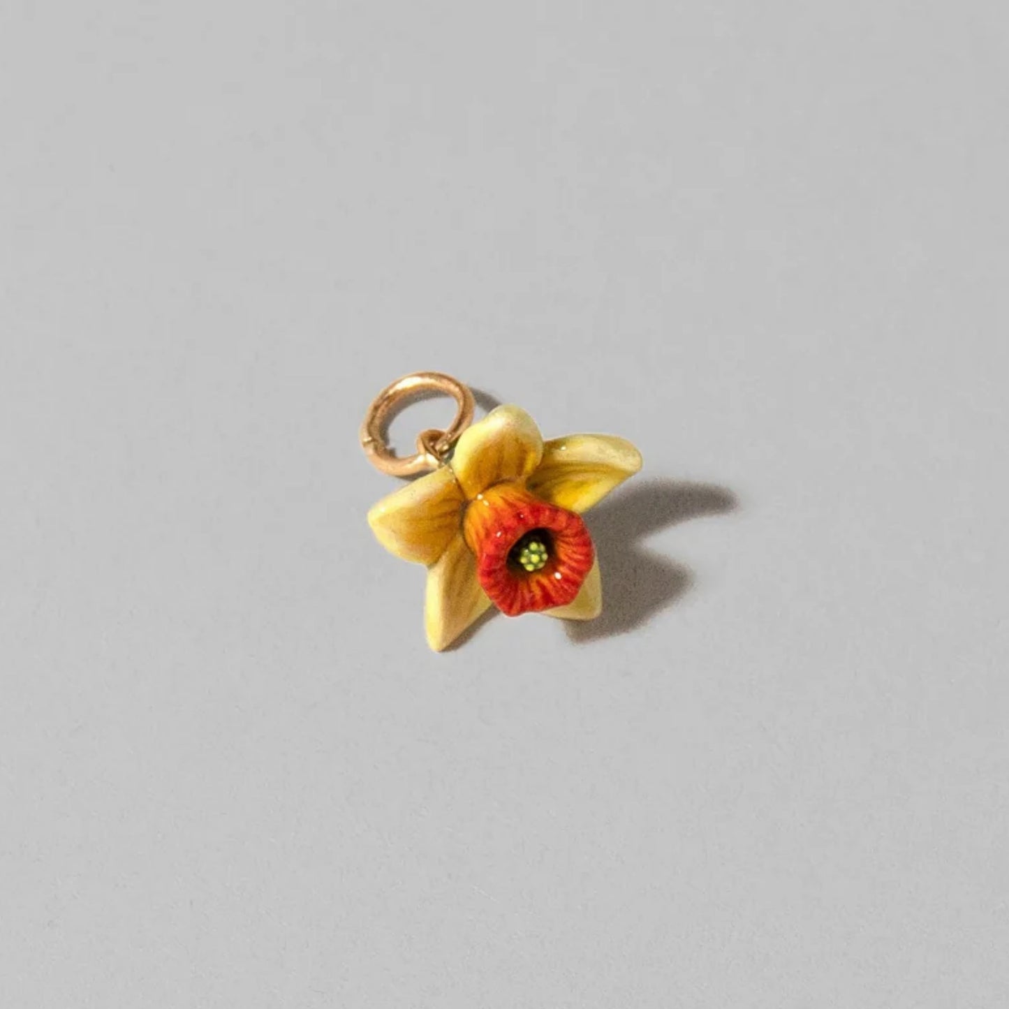 Minimalist 18K Gold Plated Geometric Stainless Steel Necklace with Wine Glass Flower Biscuit Chocolate Pendant