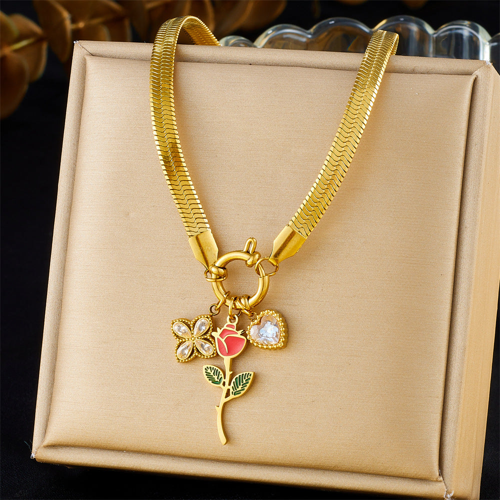 Collana Pendente Rosa Floreale in Stile Vintage in Acciaio Inossidabile con Placcatura Oro su Catena Snake con Chiusura ad Anello a Molla