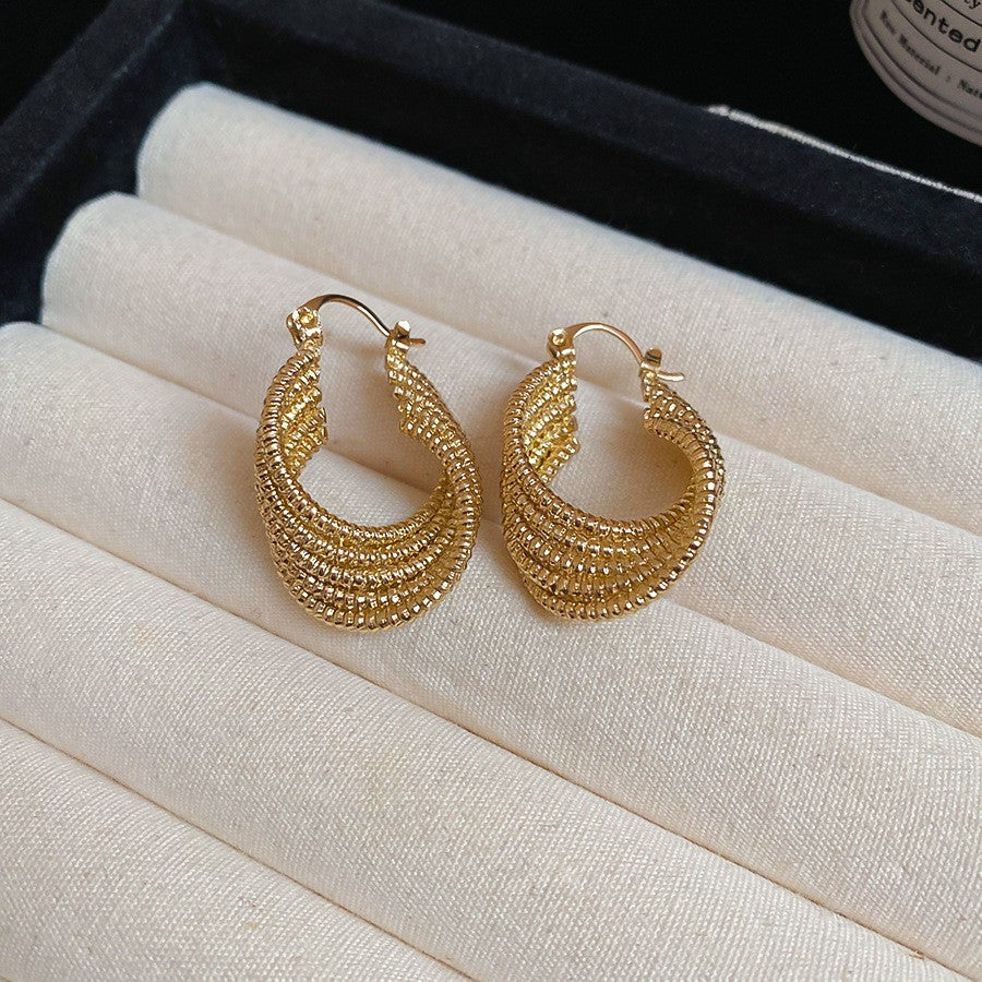 Orecchini da donna geometrici minimalisti in metallo con finitura lucida e placcatura in oro, per l'uso quotidiano