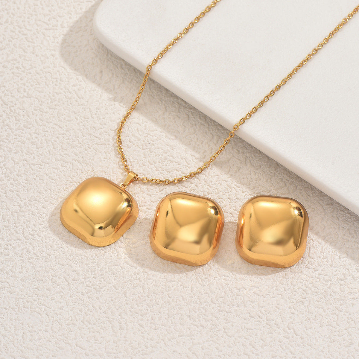Juego de collar con colgante de círculo geométrico y pendientes para mujer, joyería de moda chapada en aleación