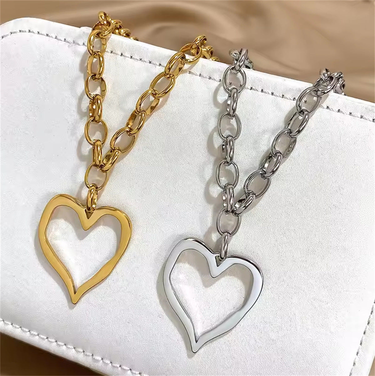 Vintage Oversized Hollow Heart-Shaped Stainless Steel Thick Sweater Necklace with Plated Finish for Women and Men