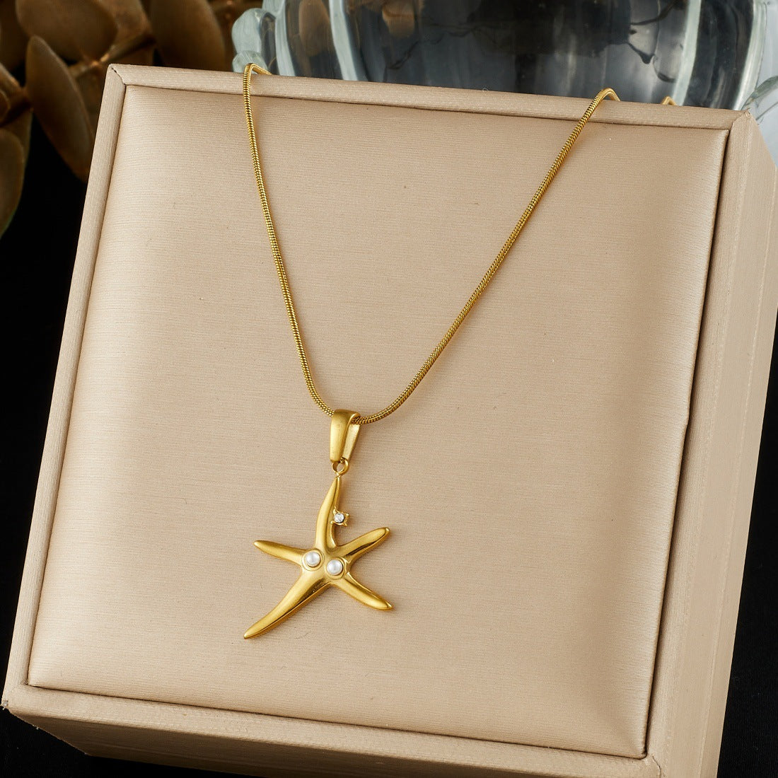 Vintage Sweet Gold Plated Stainless Steel Starfish Pendant Necklace Set with Rhinestone and Pearl