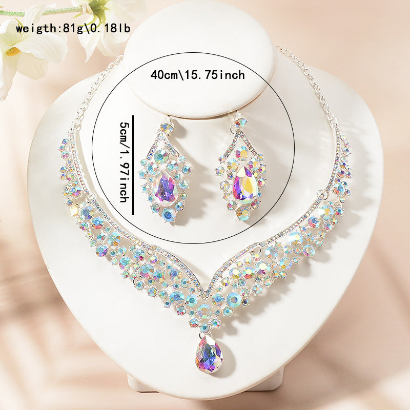 Luxury Elegant Rhinestone Plated Heart Teardrop Round Oval Pendant Necklace and Earrings Set for Women