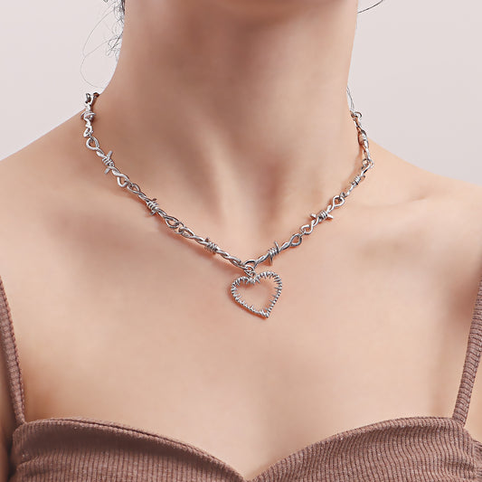 Edgy Heart-Thorn Pendant Necklace for Men and Women Alloy Plated Choker with Geometric Design