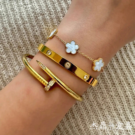 Elegant Geometric Floral Plated Stainless Steel Bracelet for Women