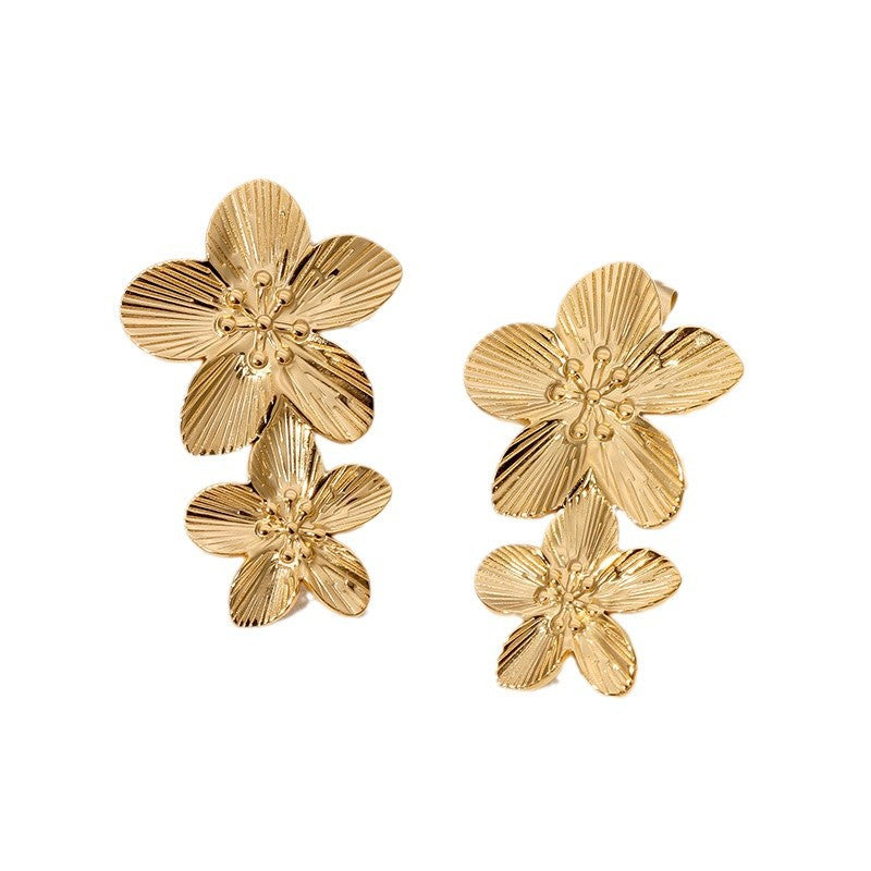 Vintage Floral Stainless Steel Gold-Plated Stud Earrings for Women Minimalist Luxury Fashion Accessory