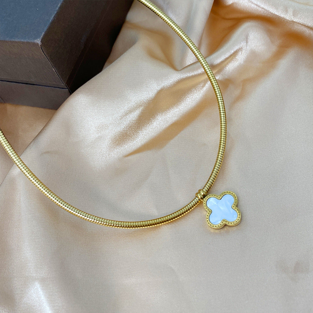 Collana girocollo minimalista con numeri romani in acciaio al titanio con catena a serpente per donne e uomini