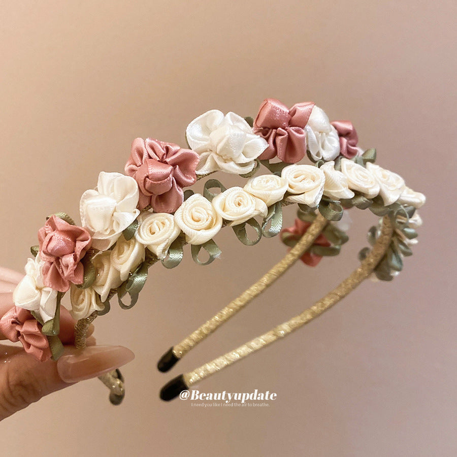 Elegante Fascia per Capelli Floreale in Tessuto da Donna Stile Lusso Leggero Primaverile Accessorio per Capelli Moderno Minimalista per Uso Quotidiano e Pendolarismo in Ufficio