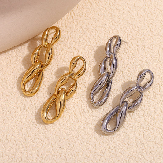 Pendientes de cadena de tres anillos irregulares geométricos minimalistas modernos de acero inoxidable con chapado en oro de 18 quilates