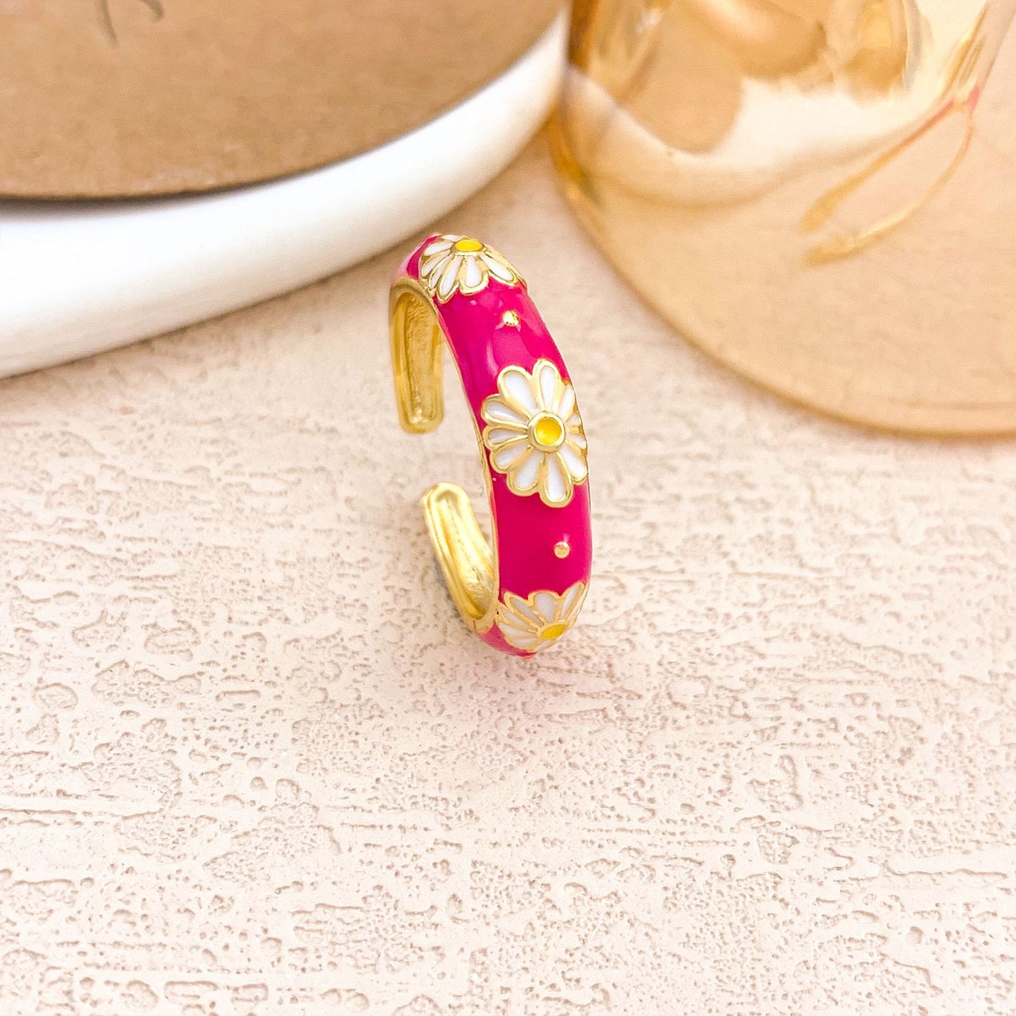 Sweet Floral Alloy Gold Plated Ring for Women