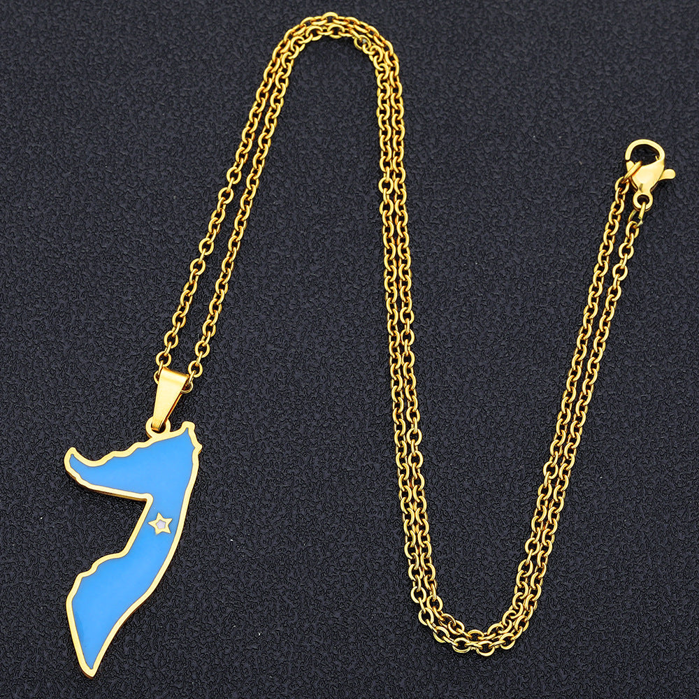 Collar con colgante geométrico de acero de titanio con acabado chapado para unisex, estilo cadena de serpiente
