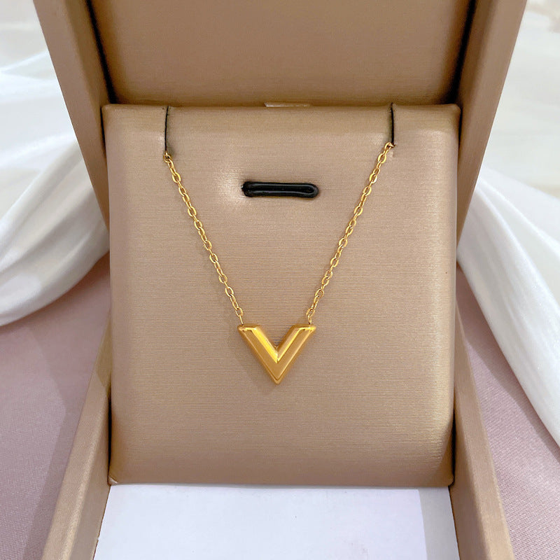 Collana con pendente geometrico minimalista in acciaio al titanio placcato per donna