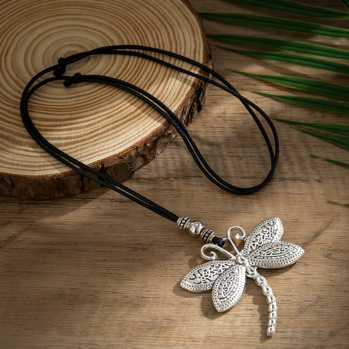 Bohemian Style Dragonfly Pendant Necklace for Women Alloy Geometric Animal Design Electroplated Adjustable Wax Cord Necklace