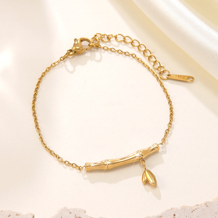 Elegante collana geometrica in acciaio inossidabile placcato oro con motivo bambù da donna