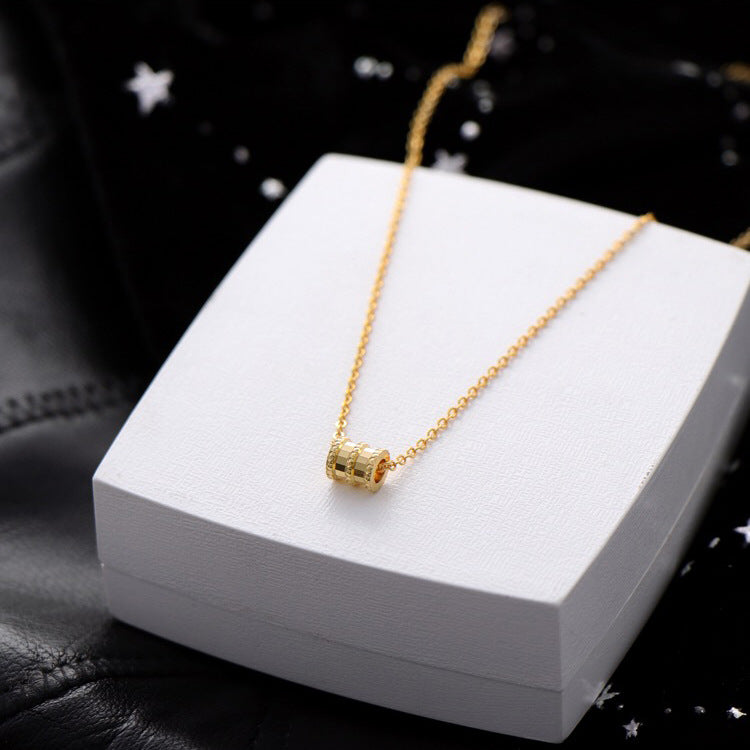 Minimalist Geometric Waist-Shaped Titanium Steel Necklace for Women with 18K Rose Gold Plating and O-Chain