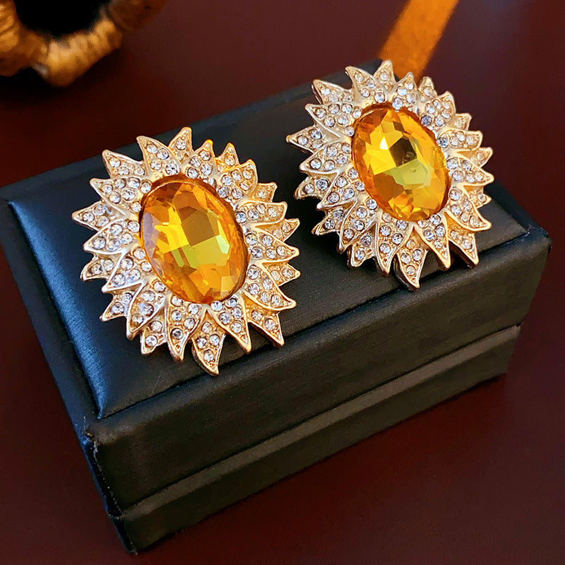 Vintage-Style Geometric Square Rhinestone Stud Earrings in Alloy with Stainless Steel Posts for Women
