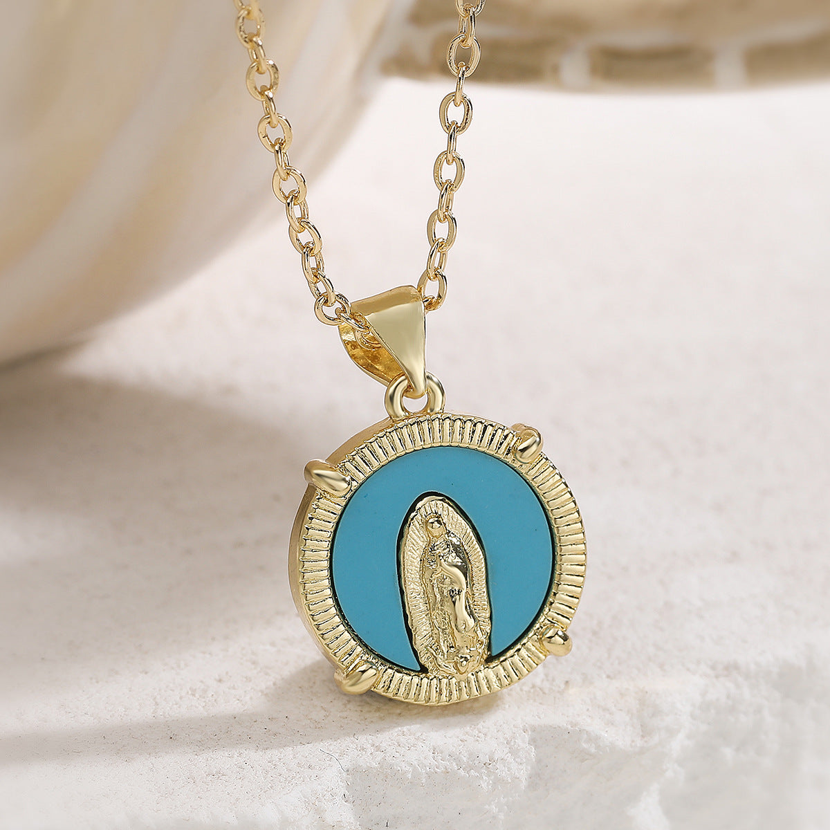 Minimalist Vintage 18K Gold Plated Brass Round Virgin Mary Pendant Necklace