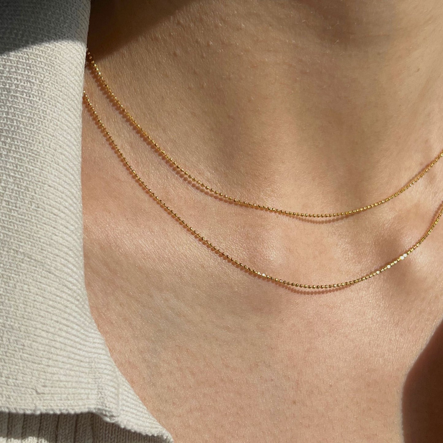 Collar con colgante geométrico minimalista de acero inoxidable para mujer con cadena tipo serpiente con baño y efecto multicapa