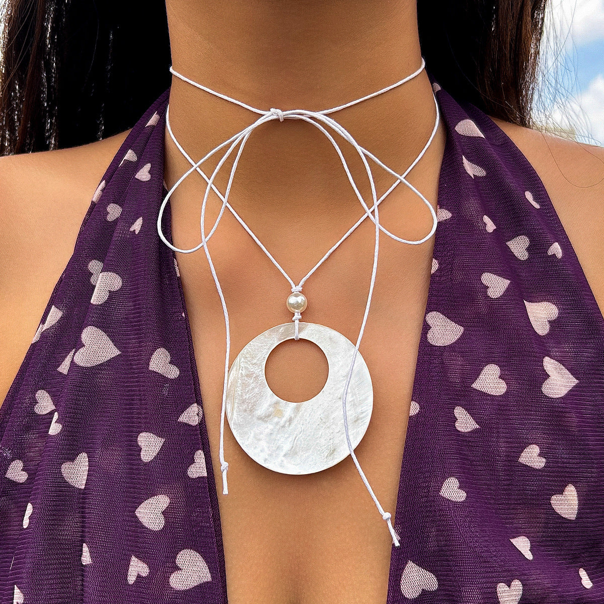 Rustic Floral Heart-Shaped and Teardrop Shell Pendant Necklace with Circular Accents and Tassel Details for Women