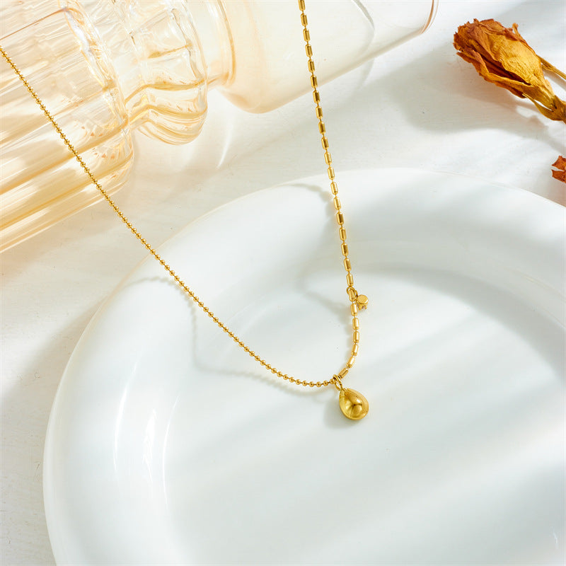 Minimalist Retro Stainless Steel Teardrop Pendant Necklace with Plated Finish for Women