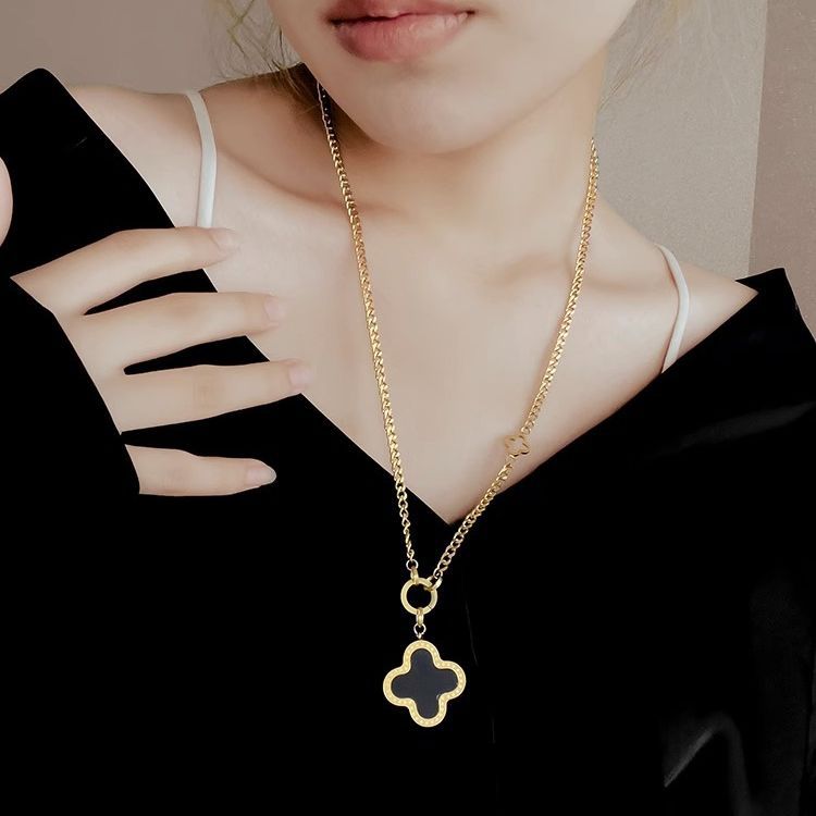Minimalist Four-Leaf Clover Pendant Necklace for Women and Men in Titanium Steel with Electroplated Finish, Adjustable Length Layered Clavicle Chain