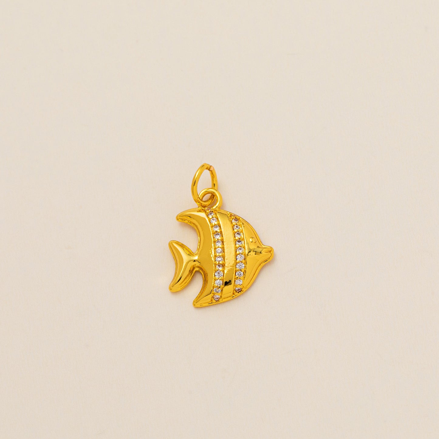 Minimalist Brass Plated Starfish Octopus Turtle Crab Conch Lobster Pendant Necklace with Pearl