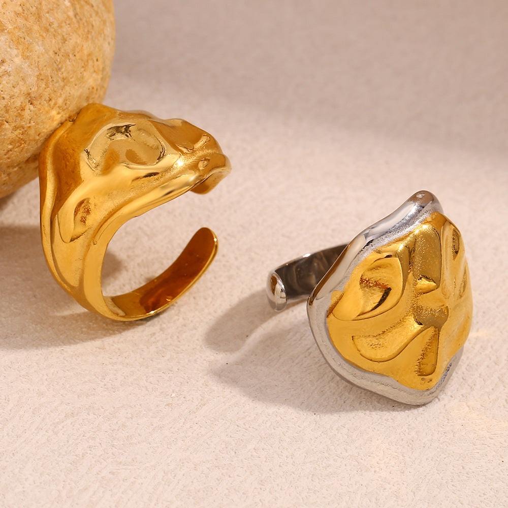 Fashion Geometric Stainless Steel Ring with 18K Gold Plating and Snake Head Design for Women