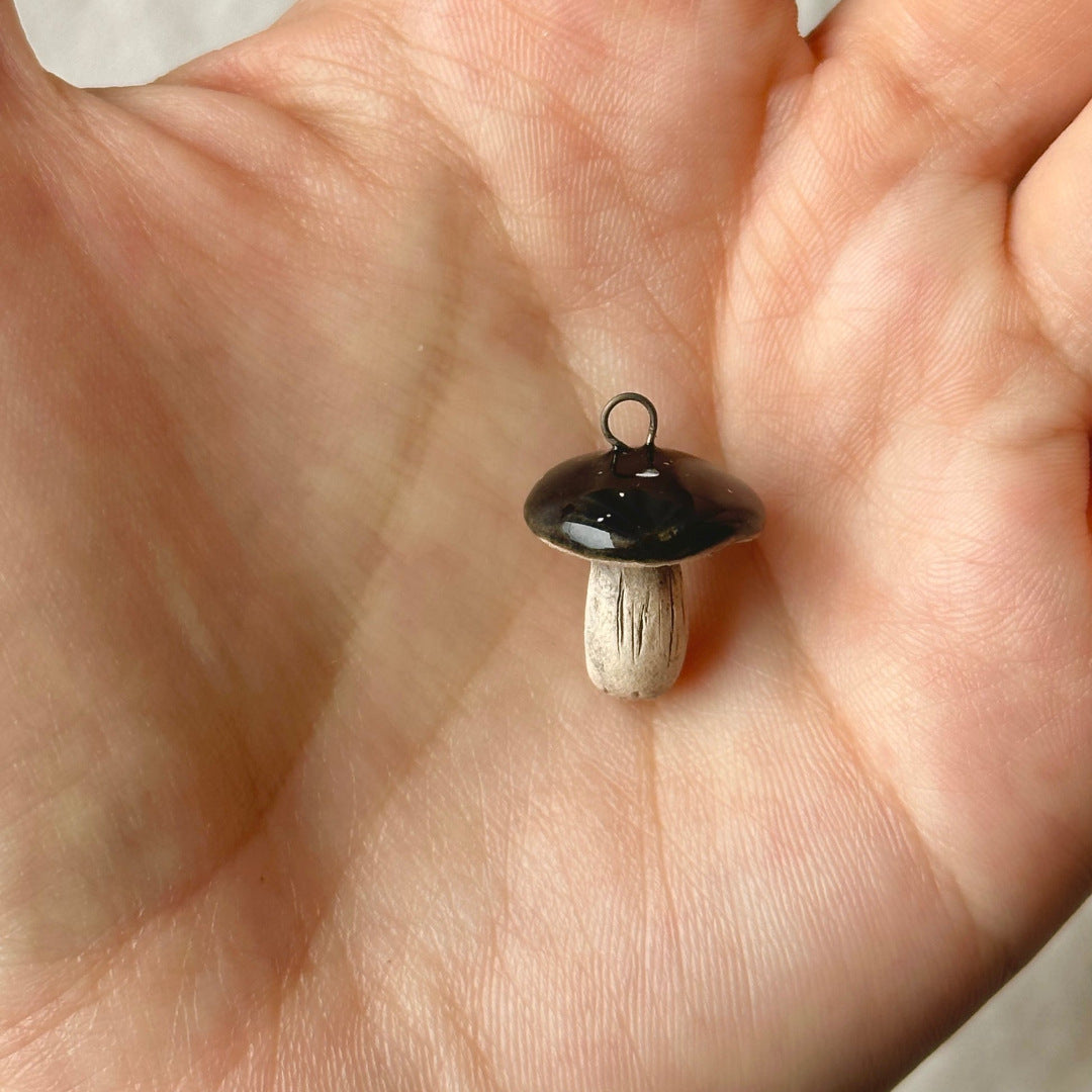 Vintage 18K Gold Plated Brass Drip Oil Mushroom Charm Bar