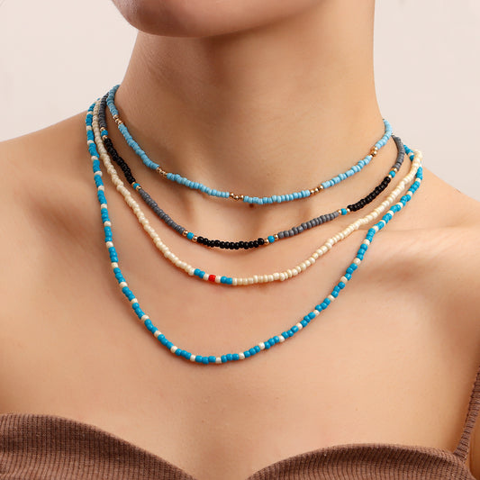 Collana girocollo minimalista da donna in stile francese con perline, catena in lega a forma geometrica e finitura galvanizzata