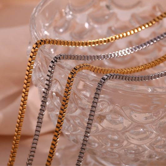 Minimalist Geometric Titanium Steel Plated 18K Gold Box Chain Necklace for Women