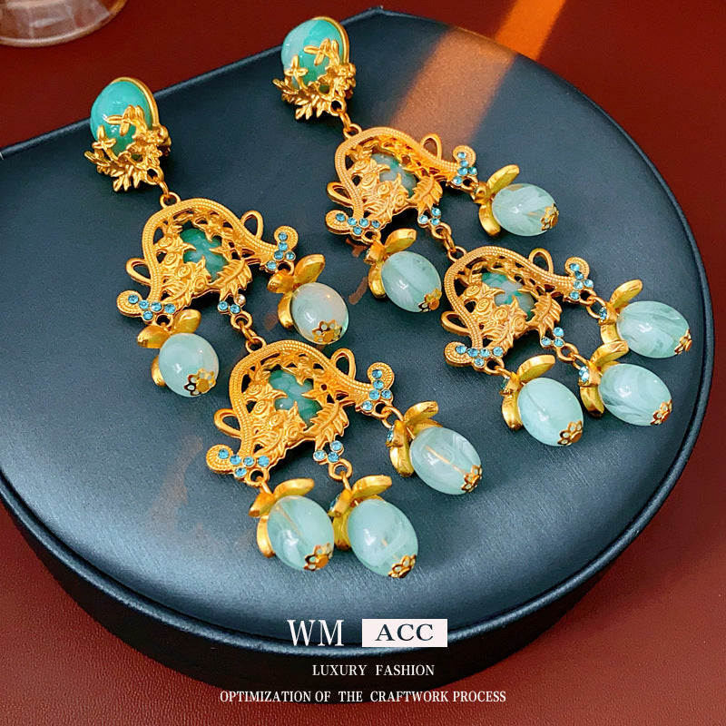 Orecchini vintage chic floreali e geometrici traforati da donna con base in rame placcato oro e perni in acciaio inossidabile