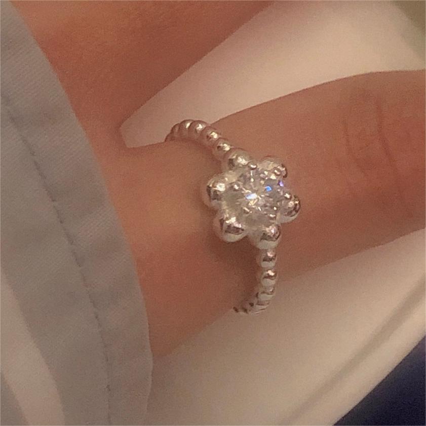 Minimalist Floral Heart-Shaped 925 Sterling Silver Ring with Prong-Set Cubic Zirconia for Women