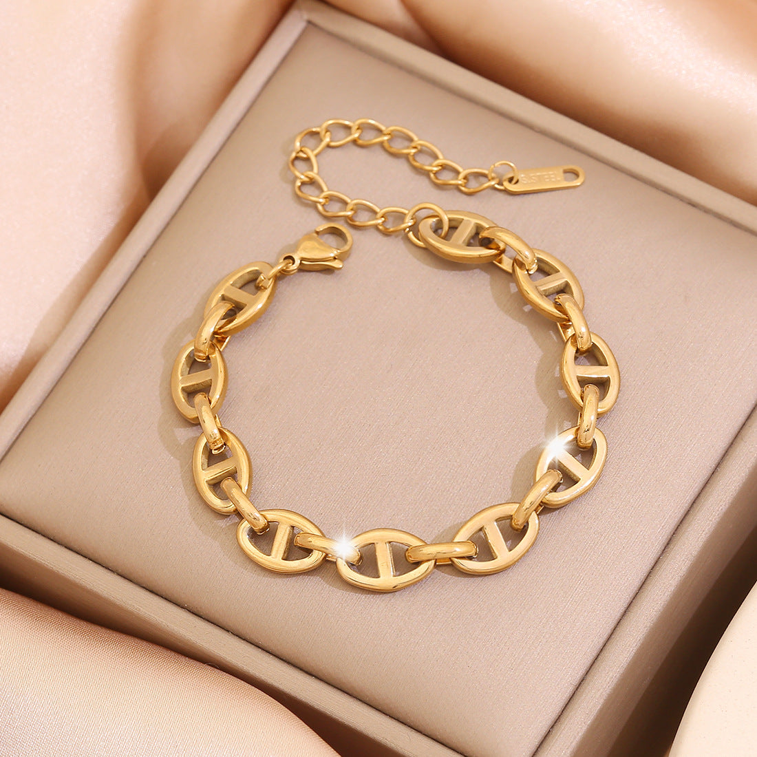 Playful Pig Nose Bracelet in Stainless Steel with Geometric Design and Plated Finish for Women