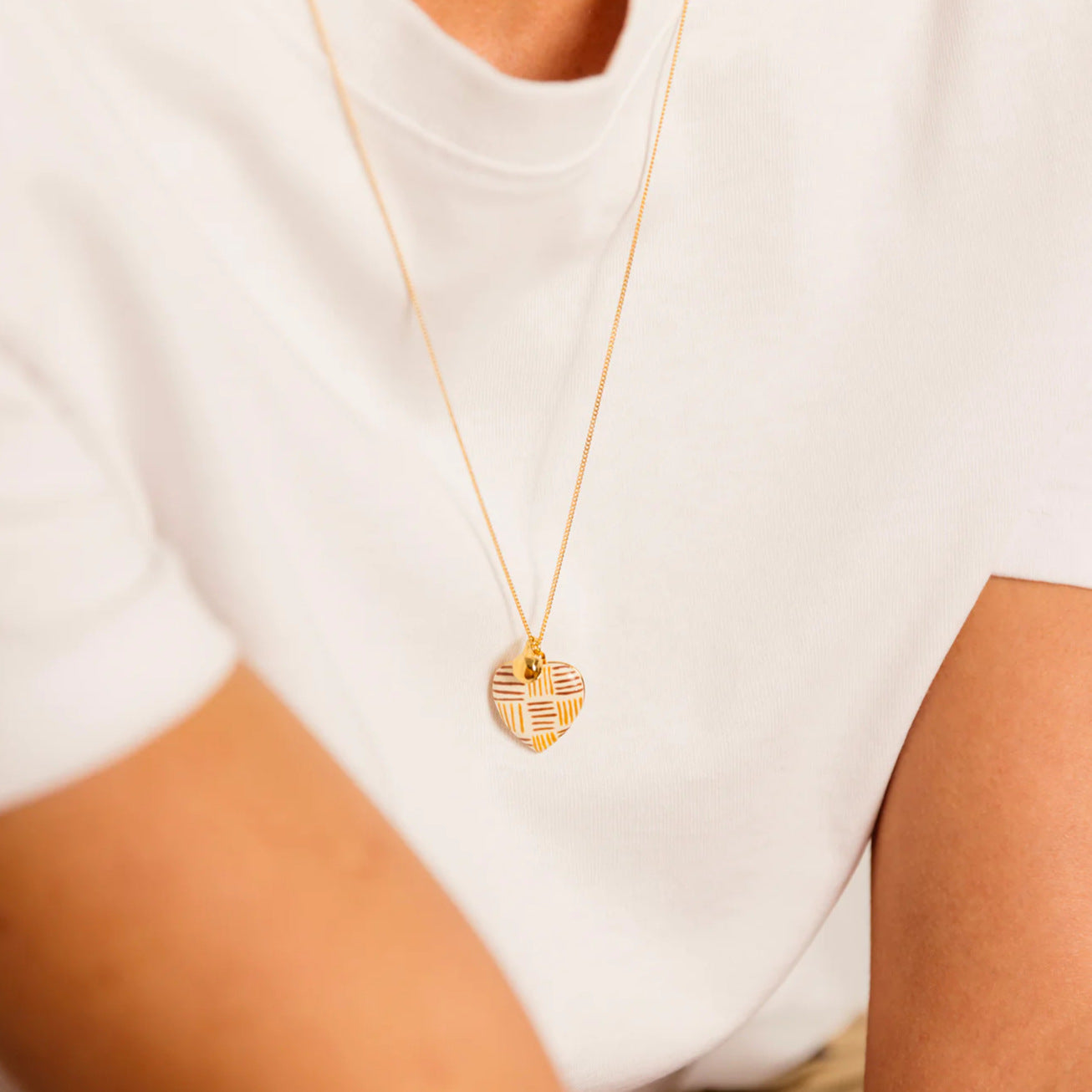 Collana a Cuore Apribile Smaltata Placcata Oro 18K Minimalista da Donna