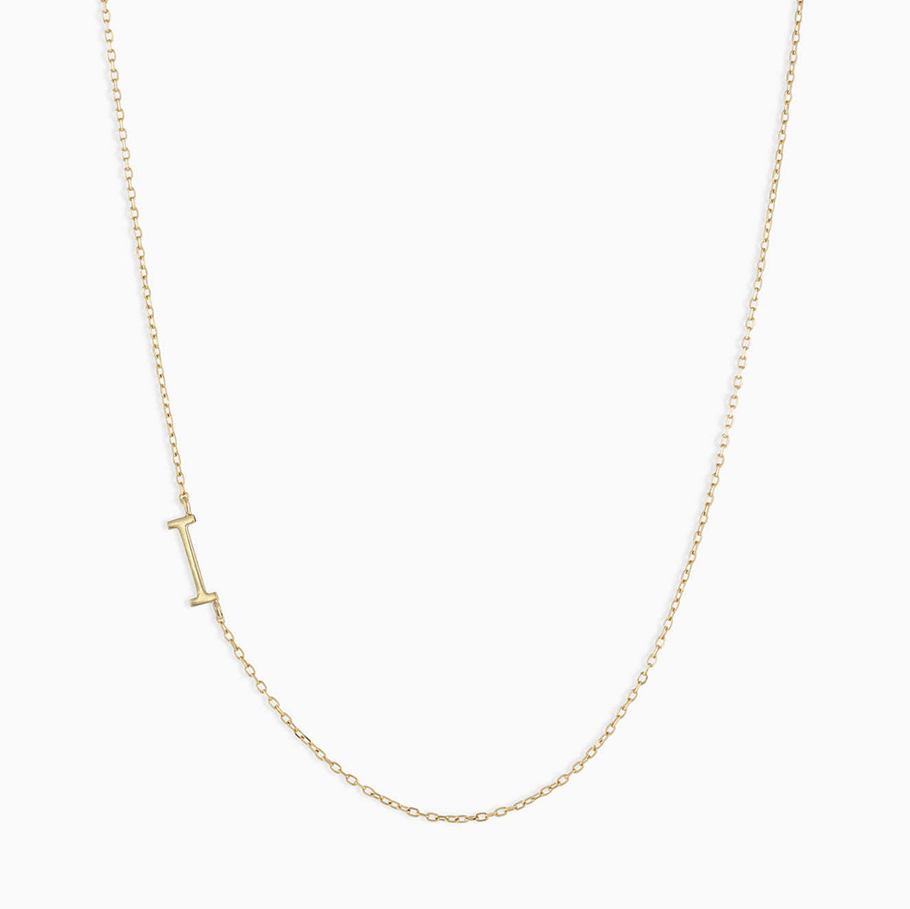 Collana con ciondolo a lettera maiuscola minimalista in acciaio inossidabile da donna con catena a maglie e finitura placcata